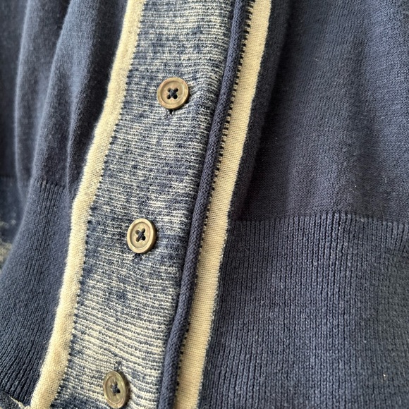 CAbi navy blue and white lightweight sweater - Size XS - Picture 7 of 8